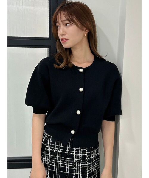 dazzlin（ダズリン）の「ビッグパーツカーデトップス（カーディガン/ボレロ・レディース・オフホワイト/ブラック/パープル・FREE）」の16枚目の写真