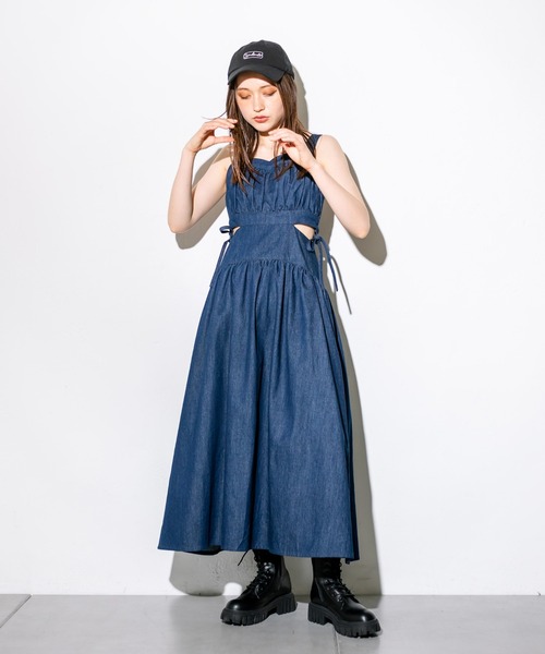 OLIVE des OLIVE(オリーブデオリーブ)の「タンクソールレースアップショートブーツ 1032130020(ブーツ・レディース・ブラック/アイボリー・SMALL/MEDIUM/LARGE)」の4枚目の写真