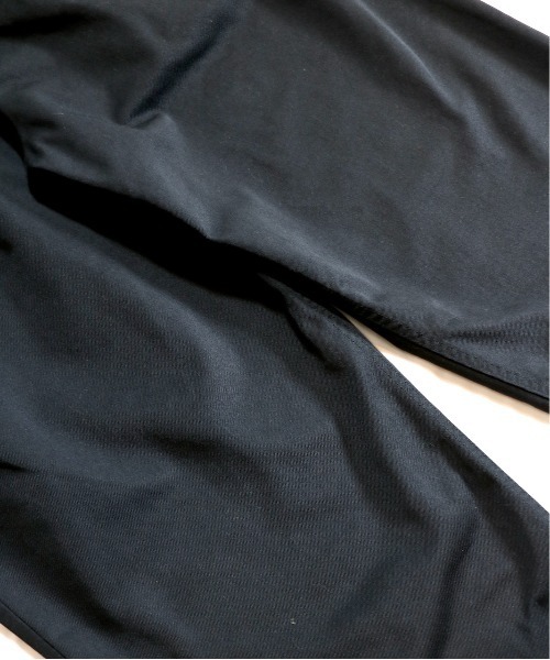 VANS（バンズ）の「【 C.E.L.STORE 限定企画】VANS/ヴァンズ 1 TUCK SKATE TROUSER PANTS 1タックスケートトラウザーパンツ（その他パンツ・メンズ・チャコールグレー/ライトブラウン/ブルー/ブラック/ネイビー・SMALL/MEDIUM/LARGE）」の18枚目の写真