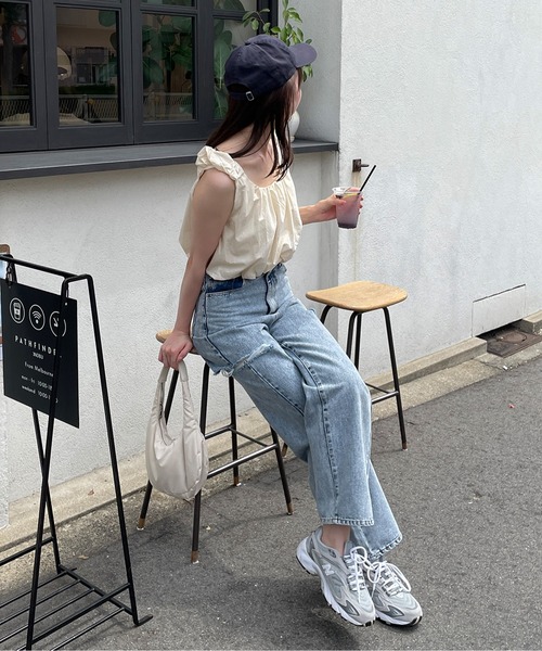 LE MORE（リモア）の「バルーンショートタンクブラウス（シャツ/ブラウス・レディース・ベージュ/アイボリー/ブラック・FREE）」の6枚目の写真