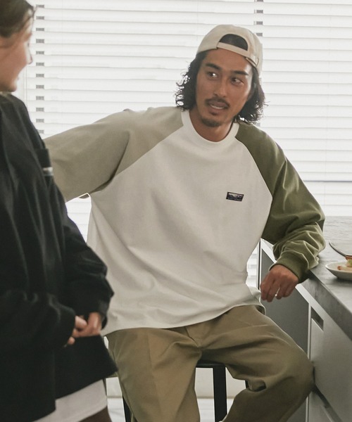 THE CRAFT CREW PRODUCTS（ザクラフトクループロダクツ）の「ヘビーウェイトファンクショナルファブリック ビッグシルエット ラグランスリーブクルーネック長袖Tシャツ / 抗菌・防臭【THE CRAFT CREW PRODUCTS】（Tシャツ/カットソー・メンズ・アッシュグレー/ホワイト/ダークネイビー/ダークブラウン/ホワイト系/ブラック/グレイッシュベージュ/カーキ/ブラック系2/ネイビー系/ブルー/チャコール/ダークグリーン/グレー系/レッド・S/M/L）」の2枚目の写真