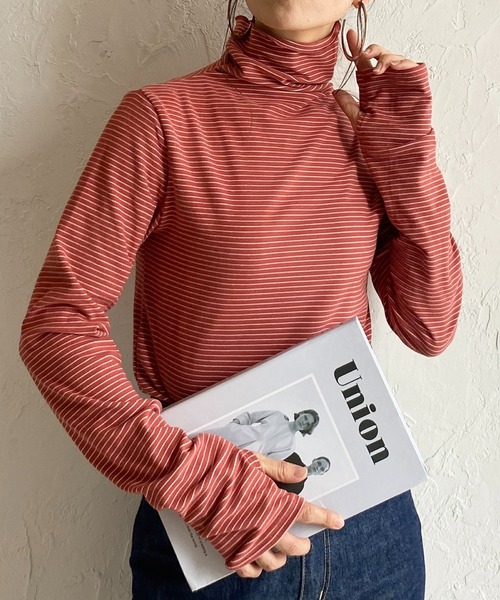She's Closet(シーズクローゼット)の「フィンガーホール指穴あき長袖ボーダー柄起毛タートルネックカットソートップス(Tシャツ/カットソー・レディース・グレー/ホワイト/テラコッタ/アイボリー/ブラック・FREE)」の5枚目の写真