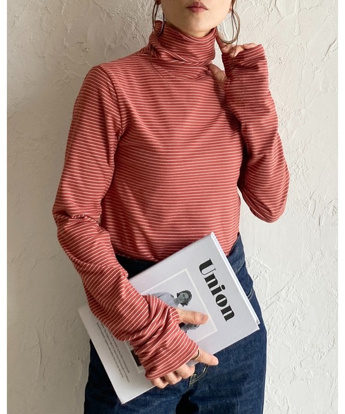 She's Closet(シーズクローゼット)の「フィンガーホール指穴あき長袖ボーダー柄起毛タートルネックカットソートップス(Tシャツ/カットソー・レディース・グレー/ホワイト/テラコッタ/アイボリー/ブラック・FREE)」の8枚目の写真