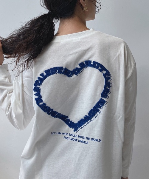 AS KNOW AS plus（アズノゥアズプラス）の「☆ハートモチーフアソートロンT（Tシャツ/カットソー・レディース・ブラック系/ホワイト系/ホワイト系1/グリーン系1/アイボリー系2/グレー系その他2/ホワイト系その他2/ネイビー系2・FREE）」の3枚目の写真