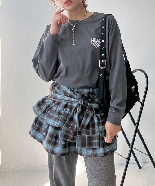 AS KNOW AS plus（アズノゥアズプラス）の「☆ハートモチーフアソートロンT（Tシャツ/カットソー・レディース・ブラック系/ホワイト系/ホワイト系1/グリーン系1/アイボリー系2/グレー系その他2/ホワイト系その他2/ネイビー系2・FREE）」の21枚目の写真