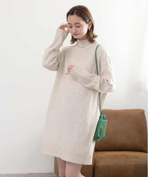 ad thie(アドティエ)の「メランジニット ミドルネックワンピース(ワンピース・レディース・アイボリー/ベージュ/ブルー/ピンク/ブラック/杢グレー・FREE)」の21枚目の写真