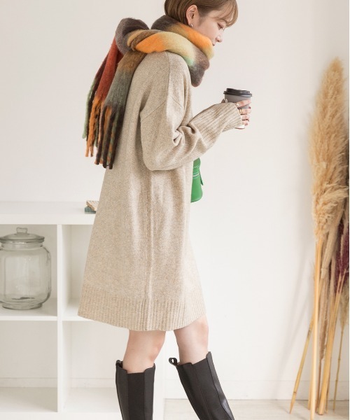 ad thie(アドティエ)の「メランジニット ミドルネックワンピース(ワンピース・レディース・アイボリー/ベージュ/ブルー/ピンク/ブラック/杢グレー・FREE)」の19枚目の写真
