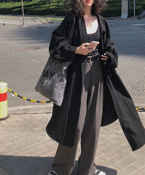 VitaFelice（ヴィータフェリーチェ）の「オーバーサイズ ルーズシャツ（その他アウター・レディース・カーキ/ブラック・FREE）」の2枚目の写真