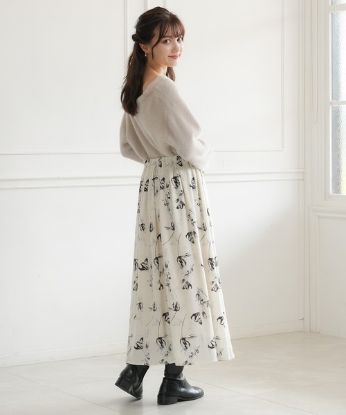 ASTORIA ODIER(アストリアオディール)の「ウエストゴムモノトーン花柄スカート(スカート・レディース・ブラック/ホワイト・SMALL/MEDIUM)」の13枚目の写真
