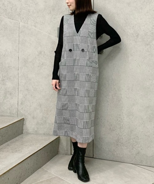 CAST:(キャストコロン)の「【イチオシ】ハウンドトゥースチェックダンボールジャンパースカート(ジャンパースカート・レディース・チャコールグレー・M/S)」の19枚目の写真