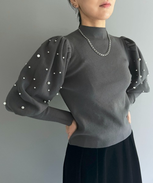 Jewelobe(ジュエローブ)の「パフスリーブパールニット(ニット/セーター・レディース・レッド/グレー/ブラック/ブルー/ホワイト・FREE)」の20枚目の写真