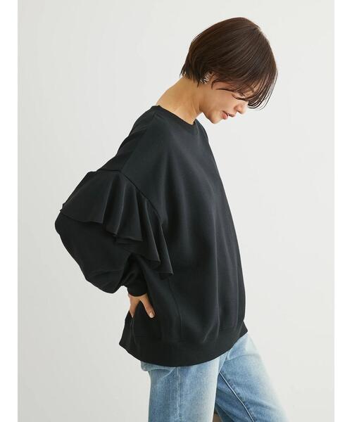 Sugar spoon（シュガースプーン）の「・SUGAR　SPOON　ラッフルショルダースウェット（スウェット・レディース・ブラック/アイボリー/チャコールグレー/ネイビー・FREE）」の9枚目の写真