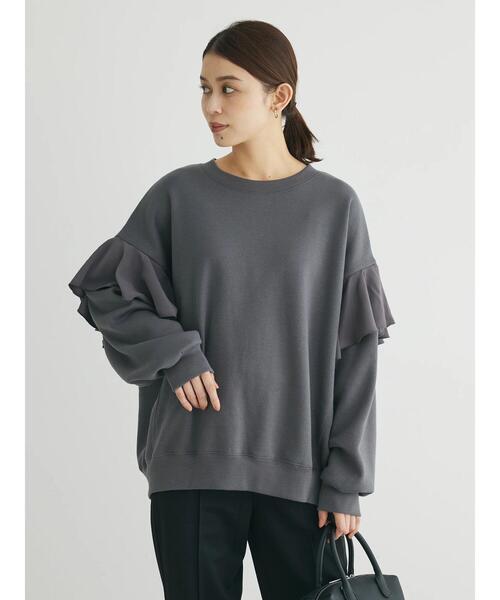 Sugar spoon（シュガースプーン）の「・SUGAR　SPOON　ラッフルショルダースウェット（スウェット・レディース・ブラック/アイボリー/チャコールグレー/ネイビー・FREE）」の21枚目の写真