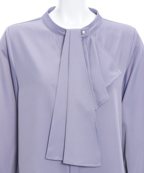 clear（クリア）の「ドレープスカーフブラウス(スカーフ取り外し可)≪2024SS≫（シャツ/ブラウス・レディース・ブルーグレー/ブラック/オフホワイト・F）」の9枚目の写真