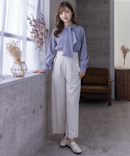 clear（クリア）の「ドレープスカーフブラウス(スカーフ取り外し可)≪2024SS≫（シャツ/ブラウス・レディース・ブルーグレー/ブラック/オフホワイト・F）」の19枚目の写真