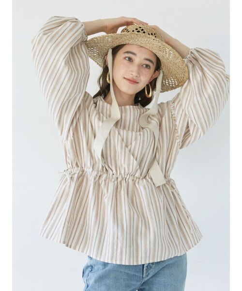 Ungrid（アングリッド）の「アーチデザインピアス（ピアス（両耳用）・レディース・シルバー/ゴールド・FREE）」の4枚目の写真