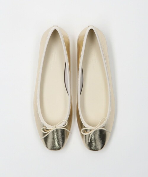 green label relaxing（グリーンレーベルリラクシング）の「ラウンド バレエ フラットシューズ- 晴雨兼用 -（バレエシューズ・レディース・ブラック/シルバー/ゴールド・22.5cm/23cm/23.5cm/24cm/24.5cm/25cm）」の3枚目の写真