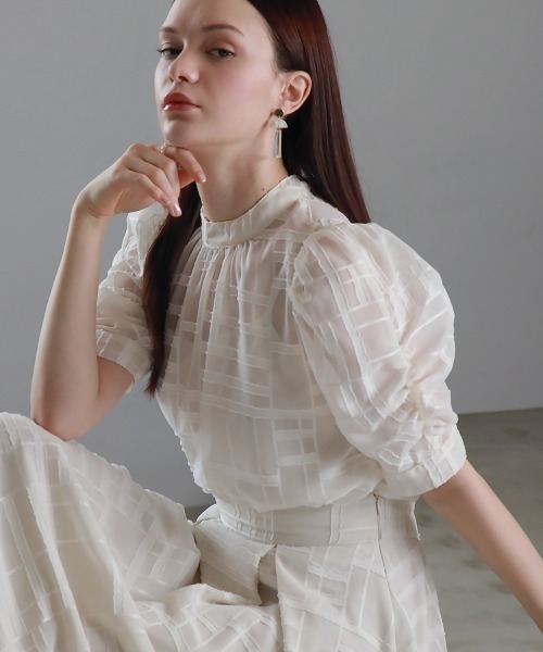 Cheek(チーク)の「オパールチェックブラウス(シャツ/ブラウス・レディース・オフホワイト/サックスブルー/ブラック・MEDIUM)」の2枚目の写真