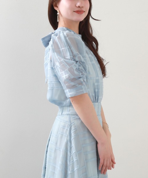 Cheek(チーク)の「オパールチェックブラウス(シャツ/ブラウス・レディース・オフホワイト/サックスブルー/ブラック・MEDIUM)」の12枚目の写真