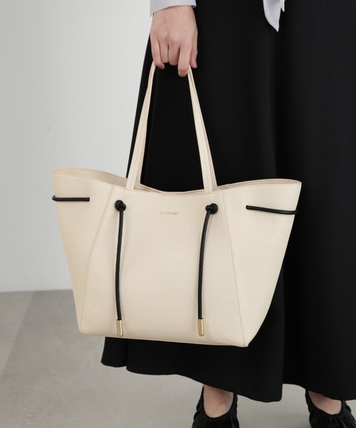 JILL STUART（ジルスチュアート）の「◆ナロウストリングトート（トートバッグ・レディース・ホワイト/ベージュ/ブラック・ﾌﾘ-）」の2枚目の写真