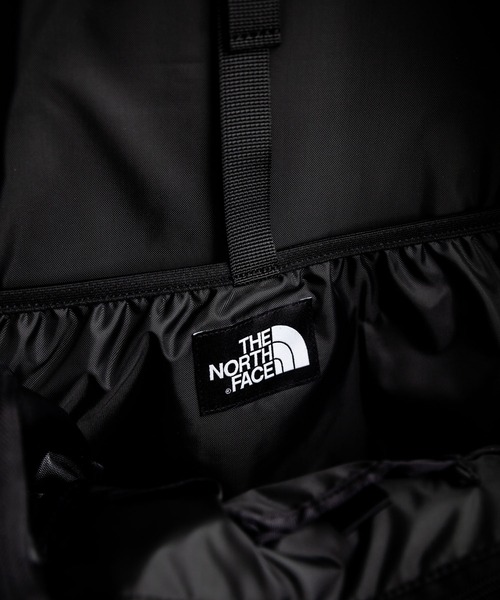 THE NORTH FACE（ザノースフェイス）の「THE NORTH FACE ザ・ノースフェイス BIGSHOT デイパック リュック（バックパック/リュック・メンズ・ブラック・FREE）」の4枚目の写真