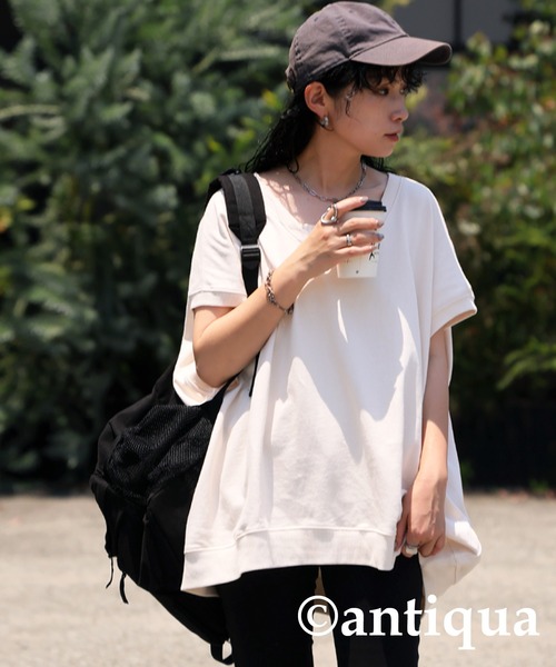 antiqua(アンティカ)の「裏毛Vネックトップス(Tシャツ/カットソー・レディース・ブルー/ブラック/ホワイト/ベージュ/ダークグレー・FREE)」の19枚目の写真