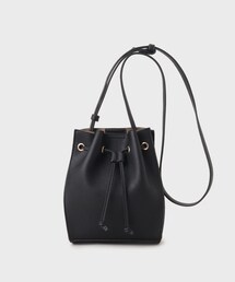 UNTITLED（アンタイトル）の「ドロストサコッシュ（ショルダーバッグ）」