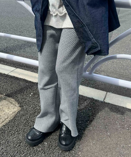 byYOUANCE(バイユアンス)の「ニットフレアパンツ(その他パンツ・レディース・その他6/その他2/グリーン/その他1/その他5・SMALL/MEDIUM)」の2枚目の写真