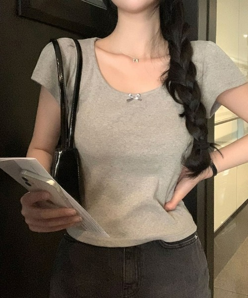 BEIDELLI（ベイデリー）の「[BELLIDE MADE] リボンフリル半袖Tシャツ（Tシャツ/カットソー・レディース・グレー/ホワイト・FREE）」の13枚目の写真