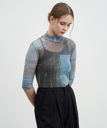 ELOOPS（イーループス）の「【ELOOPS】プリントメッシュセミシアトップス（Tシャツ/カットソー）」