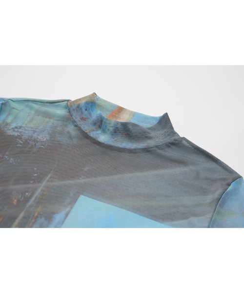 ELOOPS（イーループス）の「【ELOOPS】プリントメッシュセミシアトップス（Tシャツ/カットソー・レディース・ブルー・M/S/L）」の10枚目の写真