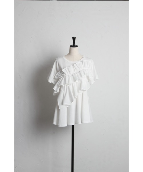 &. NOSTALGIA(アンドドットノスタルジア)の「フリルギャザーカットプルオーバー(Tシャツ/カットソー・レディース・ブラック/オフホワイト・M)」の10枚目の写真