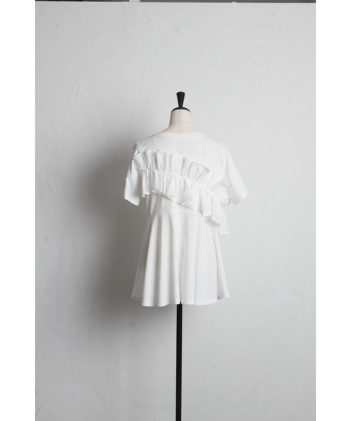 &. NOSTALGIA(アンドドットノスタルジア)の「フリルギャザーカットプルオーバー(Tシャツ/カットソー・レディース・ブラック/オフホワイト・M)」の12枚目の写真
