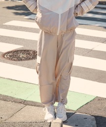 福寿外貌（フクジュガイボウ）の「シャカシャカ カーゴパンツ（カーゴパンツ）」