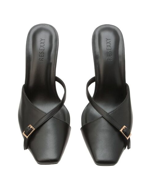 RESEXXY（リゼクシー）の「ベルトポイントデザインミュール（スリッポン・レディース・ブラック/アイボリー・SMALL/MEDIUM/LARGE）」の10枚目の写真