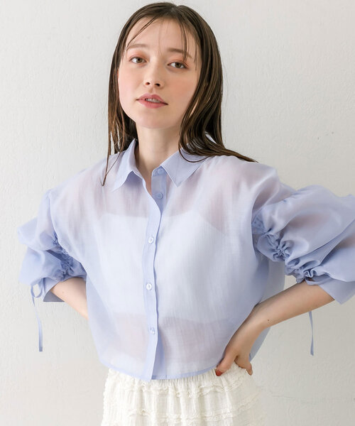 OLIVE des OLIVE（オリーブデオリーブ）の「袖ドロストクロップドシャツ（シャツ/ブラウス・レディース・ラベンダー/サックスブルー/グレー/オフホワイト・FREE）」の7枚目の写真