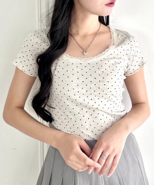 √nuage(ルートニュアージュ)の「アソートパターンレーストリムトップス(Tシャツ/カットソー・レディース・アイボリー/その他2/その他1/ネイビー/ホワイト・FREE)」の5枚目の写真