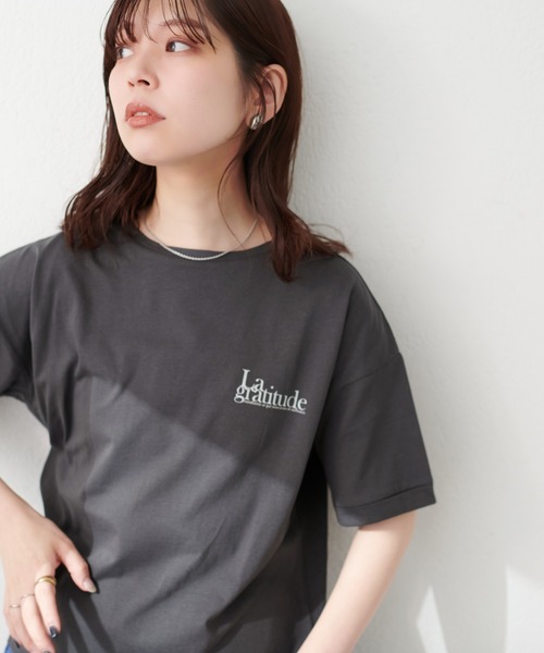 natural couture(ナチュラルクチュール)の「<サスティナ>オーガビッツ袖口ロールUP半袖Tシャツ(Tシャツ/カットソー・レディース・スミクロ/ラベンダー/オフホワイト・FREE)」の13枚目の写真
