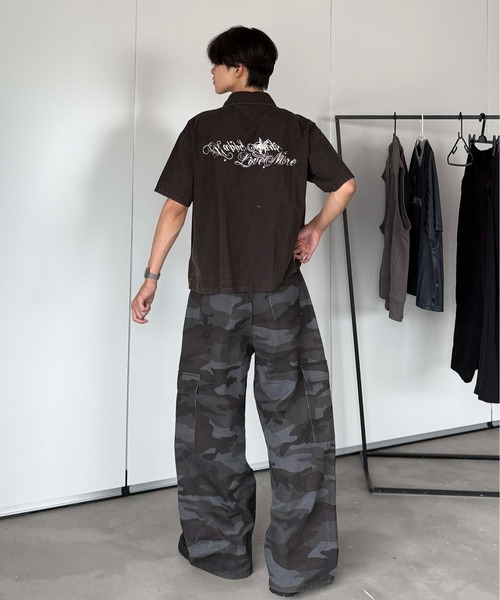 sedacle(セダクル)の「ファスナーポケット柄カーゴパンツ(カーゴパンツ・メンズ・カーキ/ダークグリーン/グレー/ブラウン/ライトカーキ/ブラック・SMALL/MEDIUM/LARGE)」の17枚目の写真