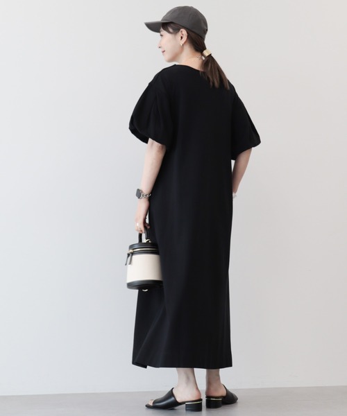 AMERICAN HOLIC（アメリカンホリック）の「袖コンシャスVネックカットワンピース（ワンピース・レディース・ブラック・M/L）」の5枚目の写真