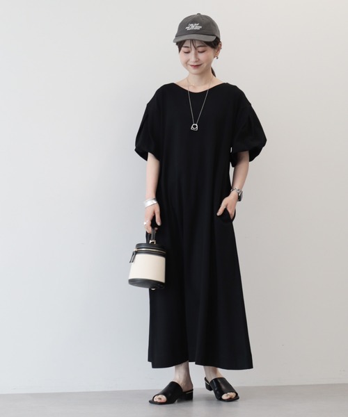 AMERICAN HOLIC（アメリカンホリック）の「袖コンシャスVネックカットワンピース（ワンピース・レディース・ブラック・M/L）」の16枚目の写真