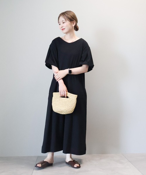 AMERICAN HOLIC（アメリカンホリック）の「袖コンシャスVネックカットワンピース（ワンピース・レディース・ブラック・M/L）」の21枚目の写真