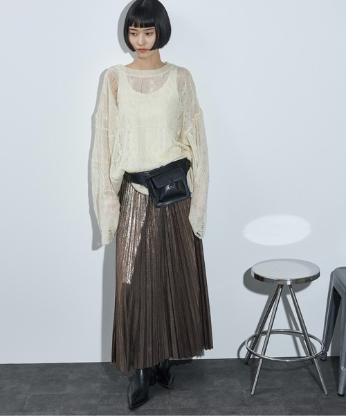 THE YOn（ザヨン）の「メタリックプリーツスカート（スカート・レディース・シルバー/ブロンズ/ブラック・FREE）」の10枚目の写真