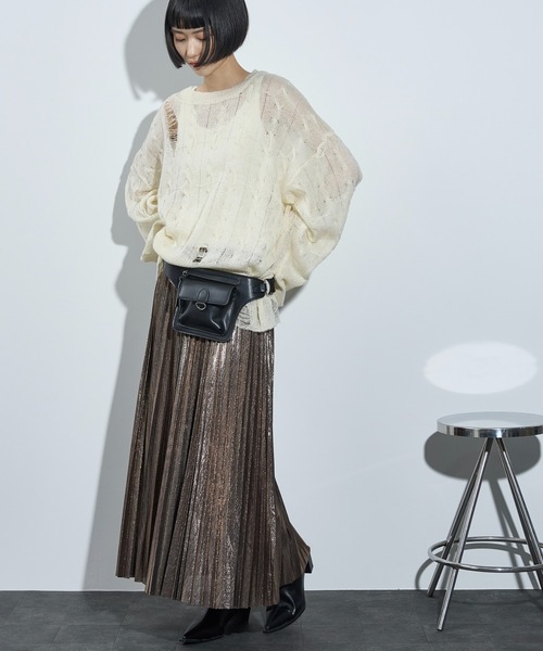 THE YOn（ザヨン）の「メタリックプリーツスカート（スカート・レディース・シルバー/ブロンズ/ブラック・FREE）」の11枚目の写真