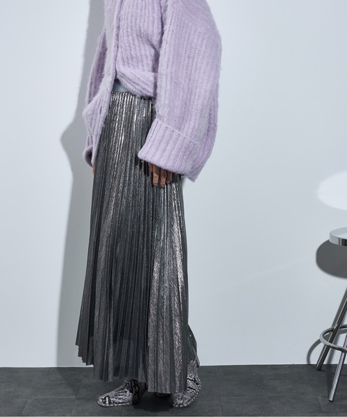 THE YOn（ザヨン）の「メタリックプリーツスカート（スカート・レディース・シルバー/ブロンズ/ブラック・FREE）」の20枚目の写真