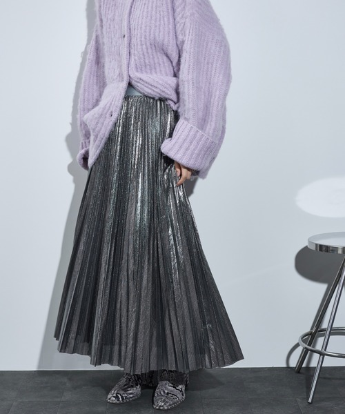 THE YOn（ザヨン）の「メタリックプリーツスカート（スカート・レディース・シルバー/ブロンズ/ブラック・FREE）」の22枚目の写真