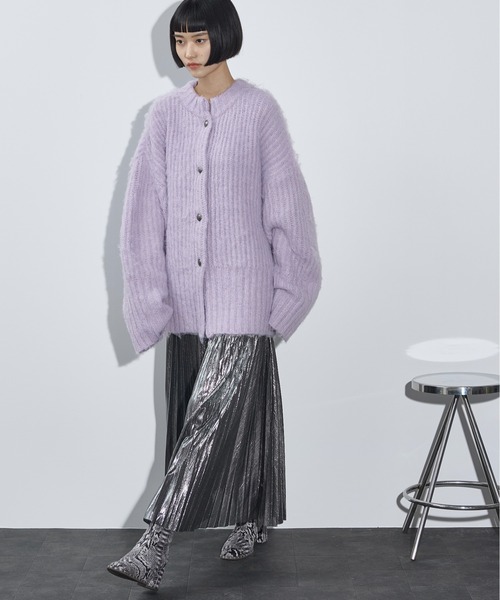 THE YOn（ザヨン）の「メタリックプリーツスカート（スカート・レディース・シルバー/ブロンズ/ブラック・FREE）」の4枚目の写真