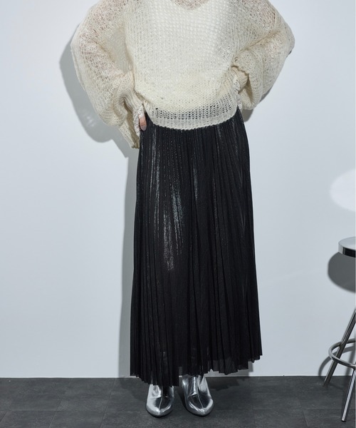 THE YOn（ザヨン）の「メタリックプリーツスカート（スカート・レディース・シルバー/ブロンズ/ブラック・FREE）」の12枚目の写真