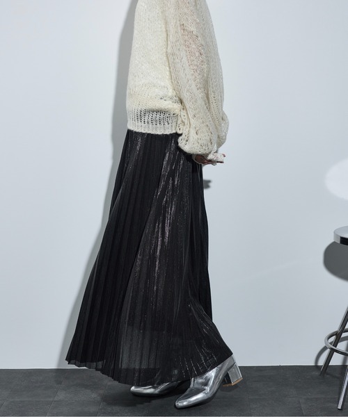 THE YOn（ザヨン）の「メタリックプリーツスカート（スカート・レディース・シルバー/ブロンズ/ブラック・FREE）」の13枚目の写真