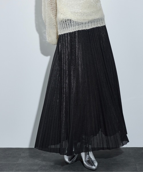THE YOn（ザヨン）の「メタリックプリーツスカート（スカート・レディース・シルバー/ブロンズ/ブラック・FREE）」の15枚目の写真